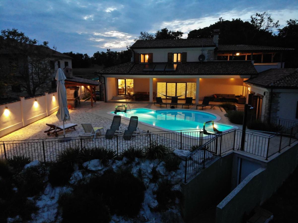 Villa Arton Heated Swimming-Pool Žminj Eksteriør bilde