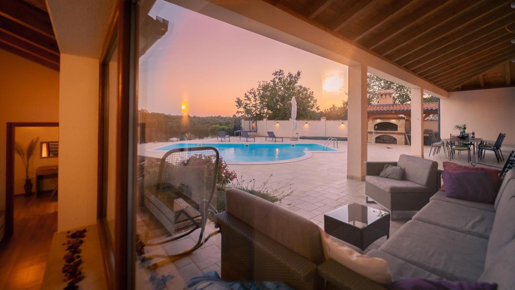 Villa Arton Heated Swimming-Pool Žminj Eksteriør bilde